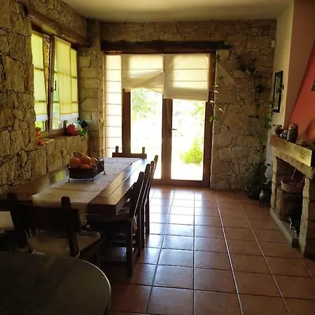 4 Bedrooms Villa With City View Private Pool And Enclosed Garden At Macedo De Cavaleiros マセド・デ・カヴァレイロス