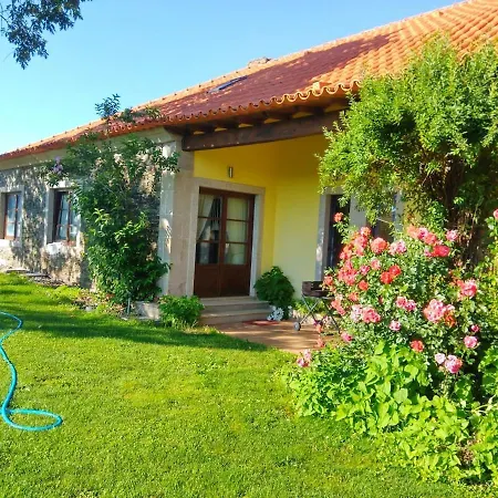 4 Bedrooms Villa With City View Private Pool And Enclosed Garden At Macedo De Cavaleiros ヴィラ マセド・デ・カヴァレイロス
