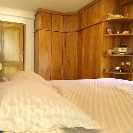 ヴィラ 4 Bedrooms Villa With City View Private Pool And Enclosed Garden At Macedo De Cavaleiros マセド・デ・カヴァレイロス